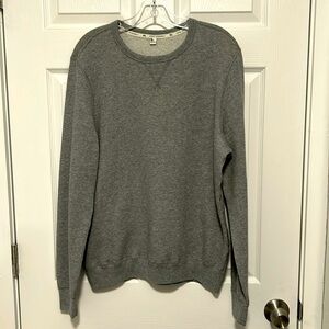Men's Gray Crewneck Sweatshirt